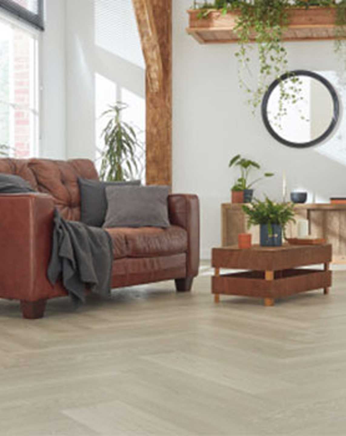 installed vinyl flooring in home